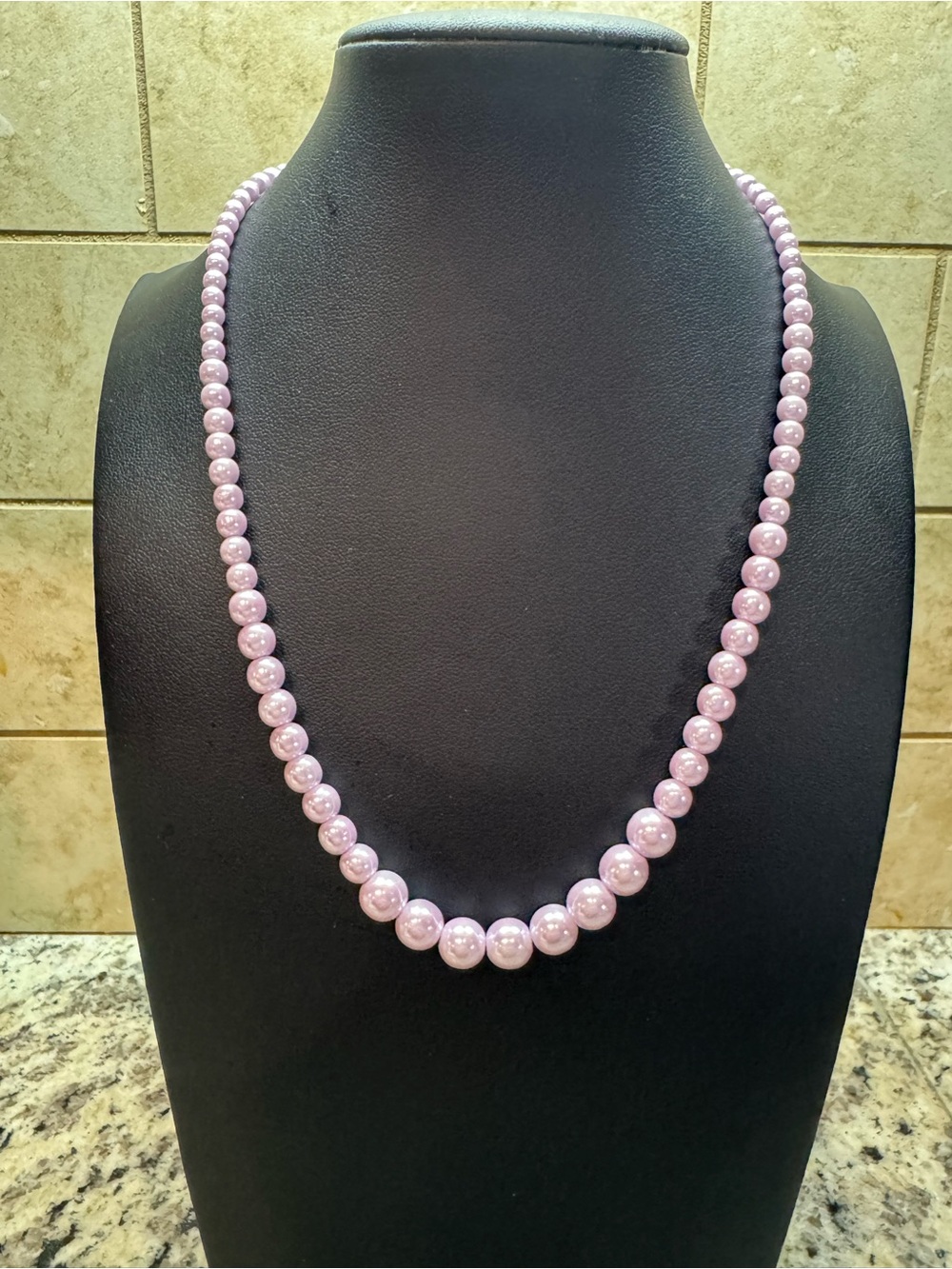 Vintage-Style Pink Faux Pearl Graduated Necklace